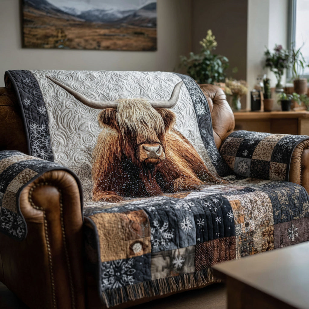 Housse de canapé matelassée – Vache Highland – image 1